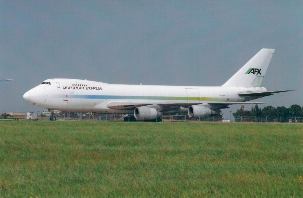 Photo of aircraft N218BA operated by BEHC