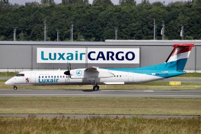 Photo of aircraft LX-LQD operated by Luxair