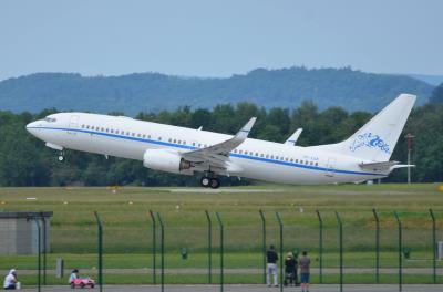 Photo of aircraft VP-CSK operated by Sultan Al-Kabeer