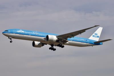 Image of aircraft registration PH-BVK - A 777-306(ER) operated by KLM Royal Dutch Airlines