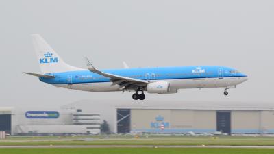Image of aircraft registration PH-BXH - A 737-8K2(WL) operated by KLM Royal Dutch Airlines