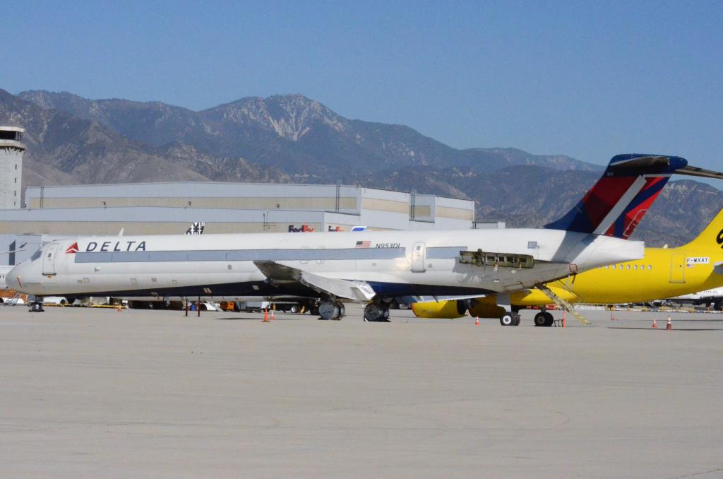 Photo of aircraft N953DL operated by Delta Air Lines