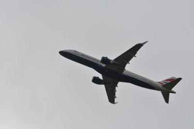 Image of aircraft registration G-LCYL - A ERJ-190SR (ERJ-190-100 SR) operated by BA Cityflyer