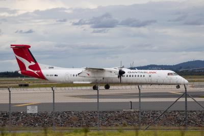 Photo of aircraft VH-QOR operated by QantasLink