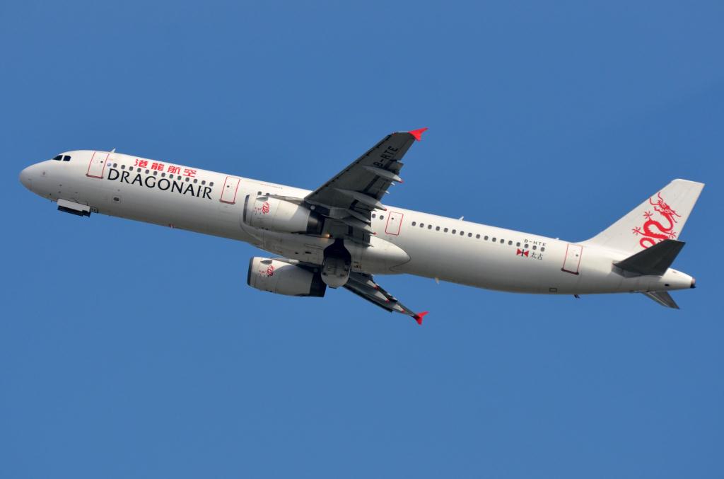 Photo of aircraft B-HTE operated by Dragonair