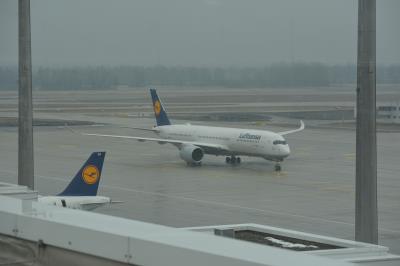 Image of aircraft registration D-AIXB - A A350-941 operated by Lufthansa