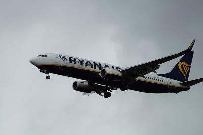 Photo of aircraft EI-GXN operated by Ryanair