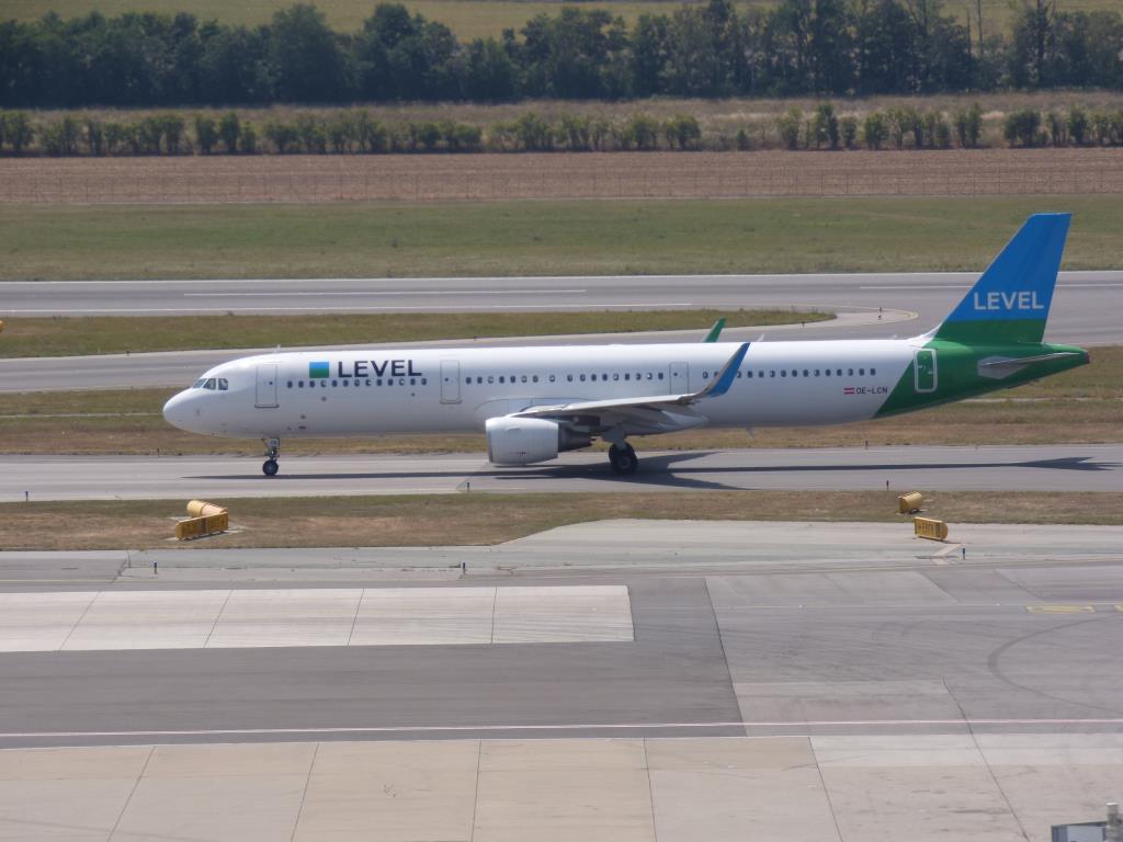 Photo of aircraft OE-LCN operated by LEVEL