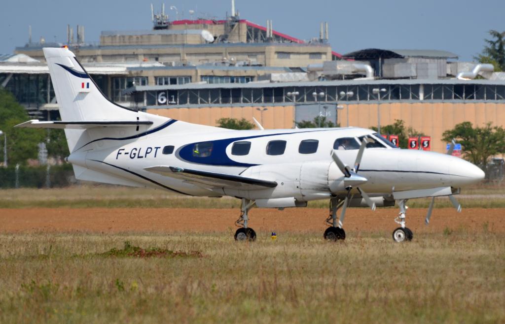 Photo of aircraft F-GLPT operated by Airlec - Air Aquitaine Transport