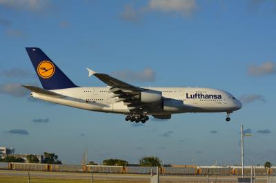 Image of aircraft registration D-AIMH - A A380-841 operated by Lufthansa