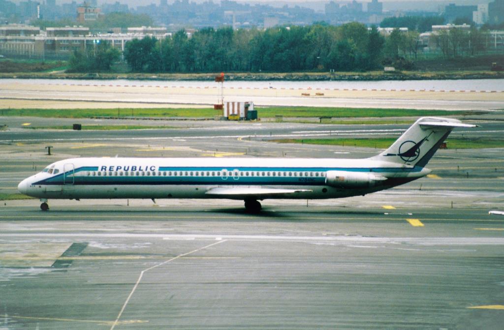 Photo of aircraft N784NC operated by Republic Airways