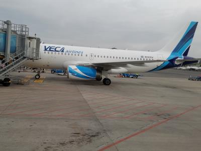 Photo of aircraft N1235V operated by Veca Airlines