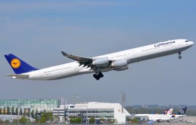Photo of aircraft D-AIHW operated by Lufthansa