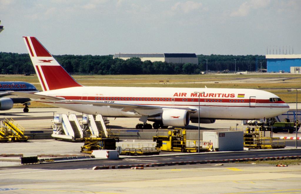 Photo of aircraft 3B-NAL operated by Air Mauritius