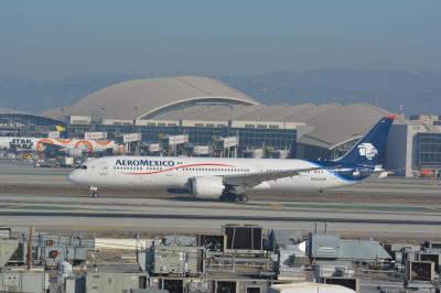 Photo of aircraft N438AM operated by Aeromexico