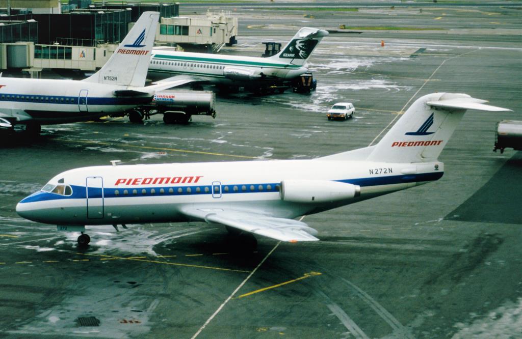 Photo of aircraft N272N operated by Piedmont Airlines