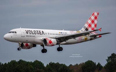 Photo of aircraft EC-MUX operated by Volotea Airlines