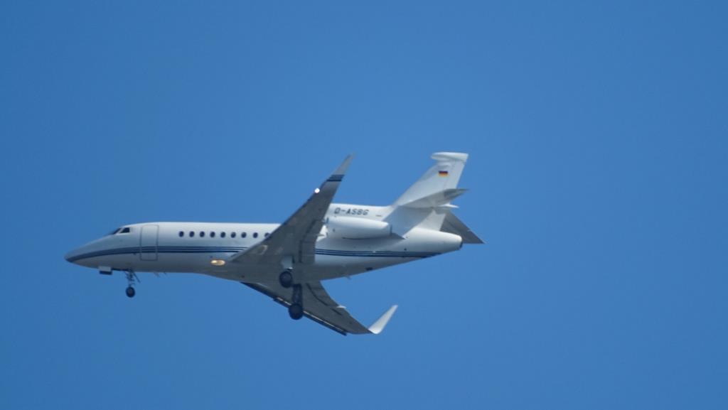 Photo of aircraft D-ASBG operated by Airservice Bremgarten GmbH