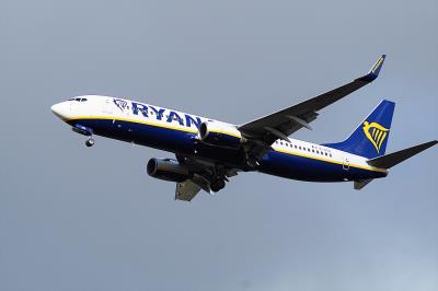 Image of aircraft registration EI-DCR - A 737-8AS(WL) operated by Ryanair