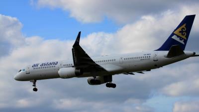 Image of aircraft registration P4-MAS - A 757-2Q8 operated by Air Astana