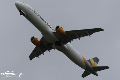 Photo of aircraft LY-VEC operated by Titan Airways