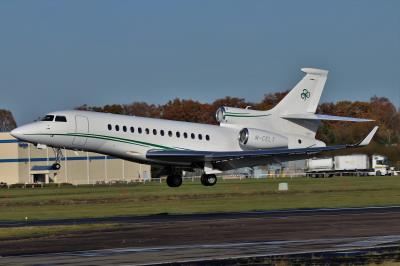 Photo of aircraft M-CELT operated by ExecuJet UK