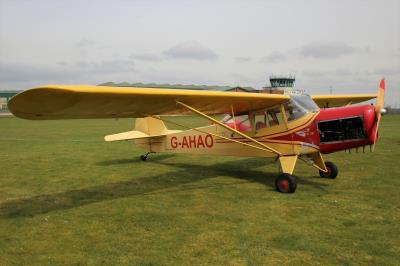 Photo of aircraft G-AHAO operated by Robert George Calloway-Lewis