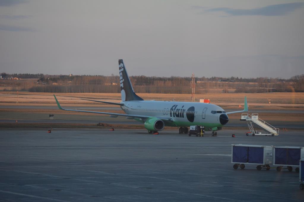 Photo of aircraft C-FFLA operated by Flair Airlines