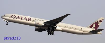 Image of aircraft registration A7-BAS - A 777-3DZ(ER) operated by Qatar Airways