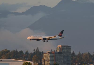 Image of aircraft registration C-GHPQ - A 787-8 Dreamliner operated by Air Canada
