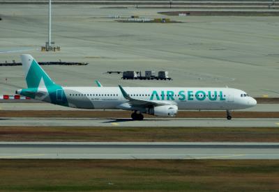 Photo of aircraft HL7212 operated by Air Seoul