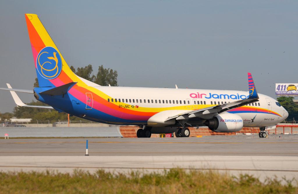 Photo of aircraft 9Y-JMC operated by Caribbean Airlines