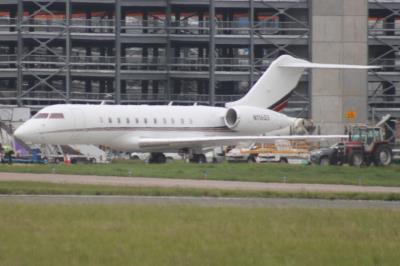 Photo of aircraft N116QS operated by NetJets