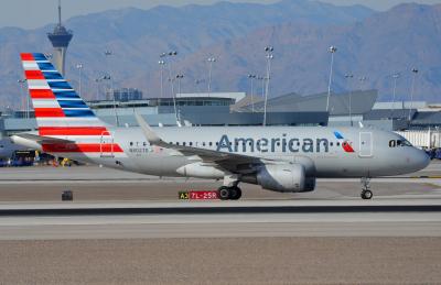 Photo of aircraft N8027D operated by American Airlines