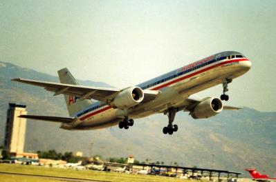 Photo of aircraft N7667A operated by American Airlines