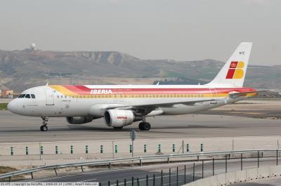 Photo of aircraft EC-HTC operated by Iberia