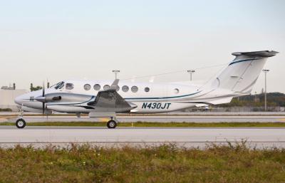 Photo of aircraft N430JT operated by Lindsey Aviation Services