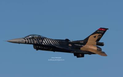 Image of aircraft registration 88-0032 - A F-16C-30-CF Fighting Falcon operated by Turkish Air Force