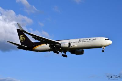 Image of aircraft registration N322UP - A 767-34AF(ER)(WL) operated by United Parcel Service (UPS)