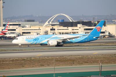 Image of aircraft registration B-1243 - A 787-9 Dreamliner operated by China Southern Airlines