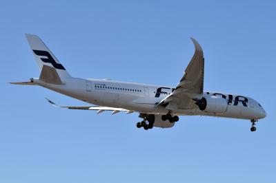 Photo of aircraft OH-LWC operated by Finnair