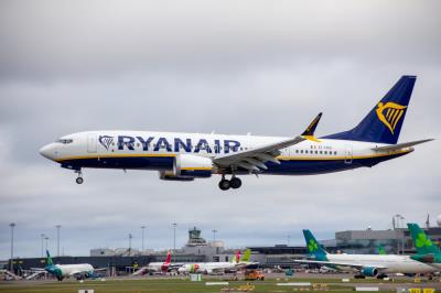 Photo of aircraft EI-HGS operated by Ryanair