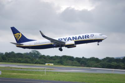 Photo of aircraft EI-ENM operated by Ryanair