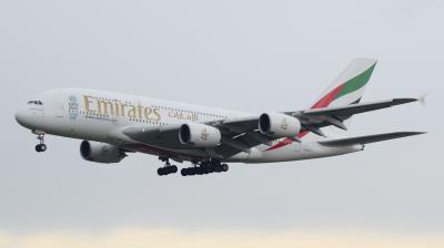 Photo of aircraft A6-EEY operated by Emirates