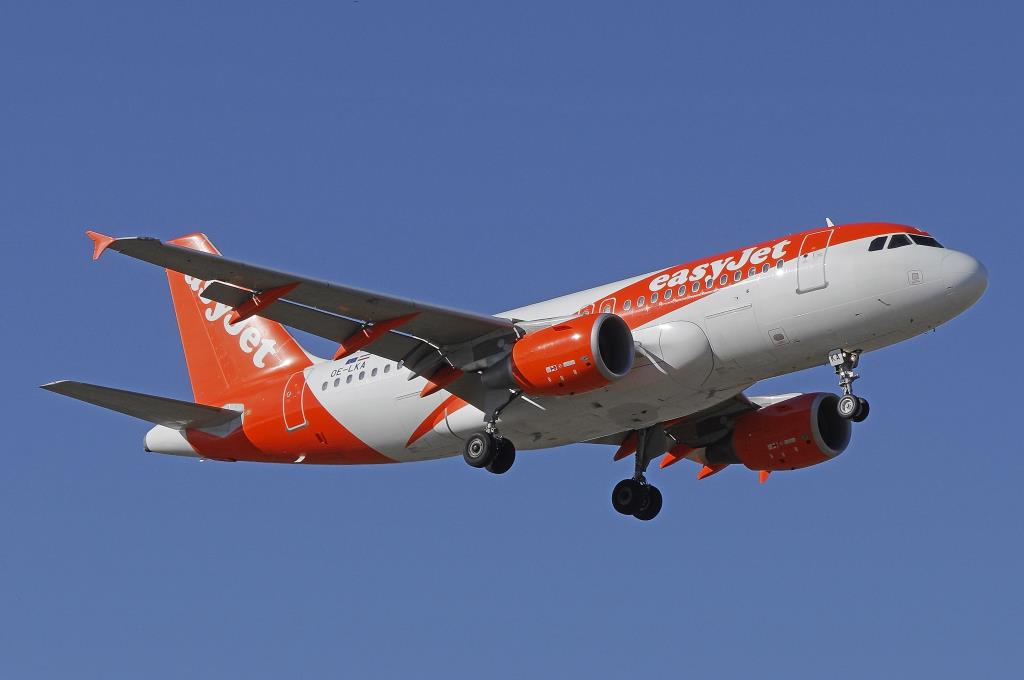 Photo of aircraft OE-LKA operated by Air Alps Aviation