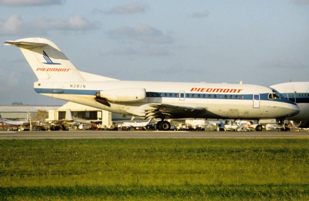 Photo of aircraft N281N operated by Piedmont Airlines