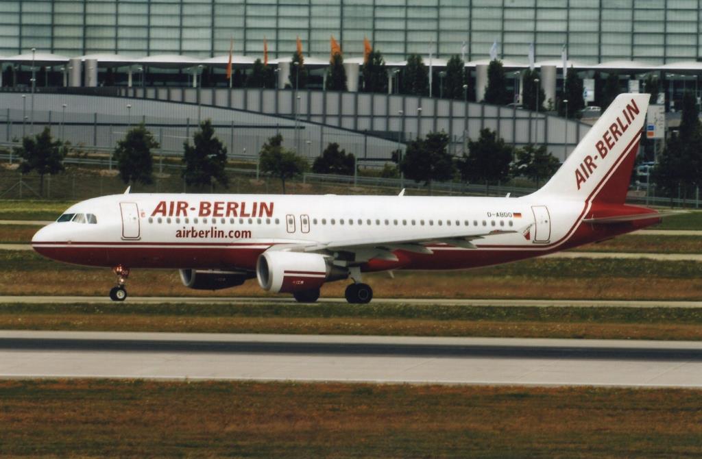 Photo of aircraft D-ABDO operated by Air Berlin