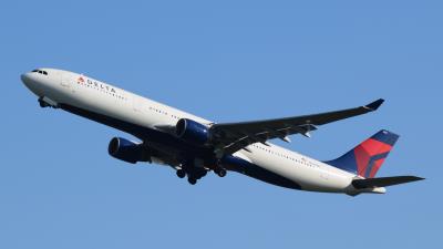 Image of aircraft registration N806NW - A A330-323 operated by Delta Air Lines