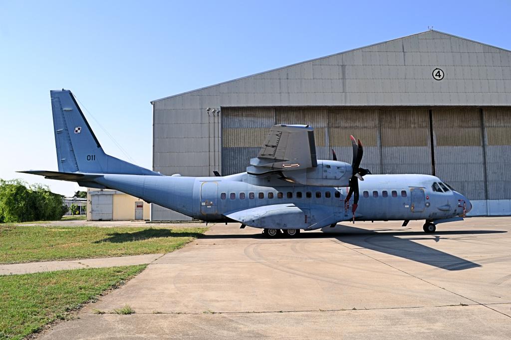 Photo of aircraft 011 operated by Polish Air Force