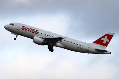 Photo of aircraft HB-JLQ operated by Swiss